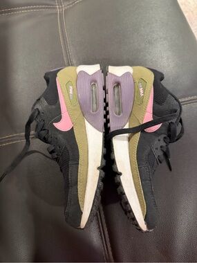 Nike Air Max in an Army Girl Combo 6.5/7/5.5Y